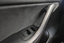 2022 Tesla Model Y Long Range AWD 4dr Crossover - photothumb 25