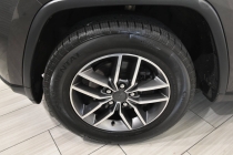 2020 Jeep Grand Cherokee Limited - photothumb 8