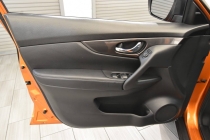 2019 Nissan Rogue SV AWD - photothumb 11