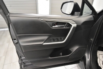 2020 Toyota RAV4 XLE Premium AWD 4dr SUV - photothumb 11