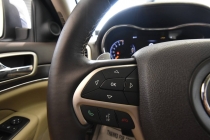 2015 Jeep Grand Cherokee Overland - photothumb 25