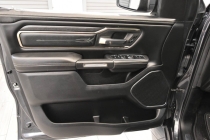 2019 RAM 1500 Limited 4x4 4dr Crew Cab 5.6 ft. SB Pickup - photothumb 11