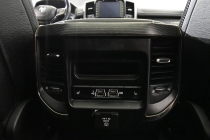 2019 RAM 1500 Limited 4x4 4dr Crew Cab 5.6 ft. SB Pickup - photothumb 16