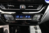 2020 Toyota C-HR XLE - photothumb 15