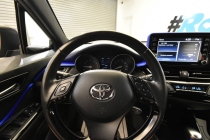 2020 Toyota C-HR XLE - photothumb 18