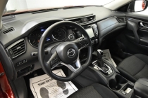 2018 Nissan Rogue SV - photothumb 11