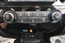 2018 Nissan Rogue SV - photothumb 16