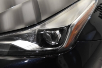 2022 Toyota Prius Nighshade - photothumb 8