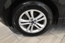2020 Ford Edge SEL - photothumb 8