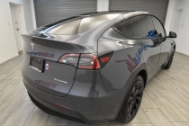 2023 Tesla Model Y Long Range - photothumb 4
