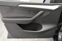 2023 Tesla Model Y Long Range - photothumb 9