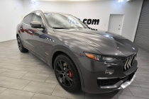 2019 Maserati Levante S GranLusso AWD 4dr SUV - photothumb 6