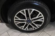 2020 Ford Escape SEL AWD 4dr SUV - photothumb 9