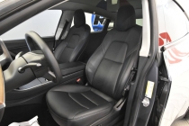 2020 Tesla Model Y Performance - photothumb 12