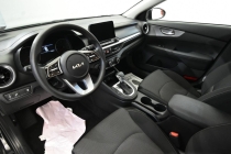 2023 Kia Forte LXS - photothumb 11
