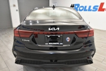 2023 Kia Forte LXS - photothumb 3