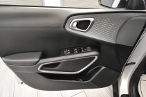 2021 Kia Soul LX - photothumb 12