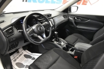 2018 Nissan Rogue SV - photothumb 11