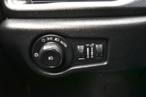 2023 Chrysler Pacifica Plug-In Hybrid Touring L 4dr Mini Van - photothumb 27