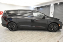 2023 Chrysler Pacifica Plug-In Hybrid Touring L 4dr Mini Van - photothumb 5