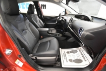 2019 Toyota Prius Limited - photothumb 16