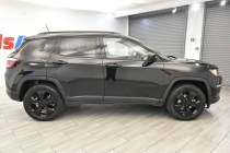 2018 Jeep Compass Altitude - photothumb 5