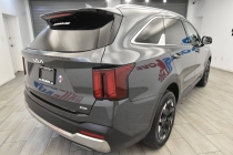 2024 Kia Sorento S AWD 4dr SUV - photothumb 4