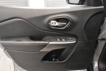 2021 Jeep Cherokee Limited 4x4 4dr SUV - photothumb 12