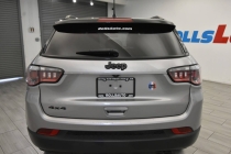 2020 Jeep Compass Altitude - photothumb 3