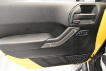 2015 Jeep Wrangler Unlimited - photothumb 12