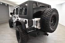 2015 Jeep Wrangler Unlimited - photothumb 2