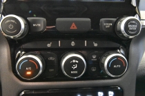 2019 RAM 1500 Big Horn 4x4 4dr Crew Cab 5.6 ft. SB Pickup - photothumb 20