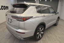 2025 Mitsubishi Outlander SE AWD 4dr SUV - photothumb 4
