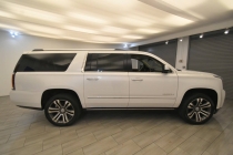2019 GMC Yukon XL Denali 4x4 4dr SUV - photothumb 5
