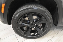 2022 Jeep Grand Cherokee L Altitude 4x4 4dr SUV - photothumb 8