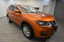 2019 Nissan Rogue SV AWD 4dr Crossover - photothumb 6