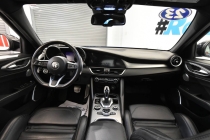 2023 Alfa Romeo Giulia Veloce AWD 4dr Sedan - photothumb 16