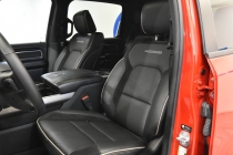 2021 RAM 1500 Laramie 4x4 4dr Crew Cab 5.6 ft. SB Pickup - photothumb 10