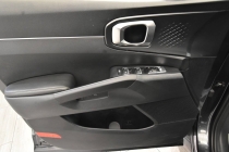 2024 Kia Sorento S AWD 4dr SUV - photothumb 12