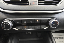 2022 Nissan Altima 2.5 SR 4dr Sedan - photothumb 18