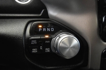 2021 RAM 1500 Laramie 4x4 4dr Crew Cab 5.6 ft. SB Pickup - photothumb 19