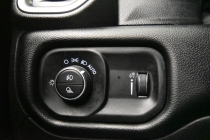 2021 RAM 1500 Big Horn 4x4 4dr Crew Cab 5.6 ft. SB Pickup - photothumb 27