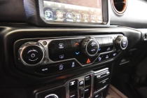 2021 Jeep Gladiator Mojave 4x4 4dr Crew Cab 5.0 ft. SB - photothumb 25