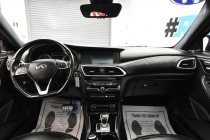 2017 Infiniti QX30 Sport 4dr Crossover - photothumb 17