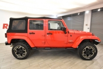 2017 Jeep Wrangler Unlimited Sahara 4x4 4dr SUV - photothumb 5