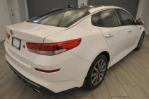 2019 Kia Optima LX 4dr Sedan - photothumb 4