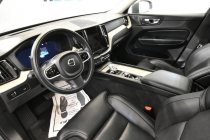 2022 Volvo XC60 B5 Inscription AWD 4dr SUV - photothumb 10