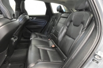 2022 Volvo XC60 B5 Inscription AWD 4dr SUV - photothumb 12