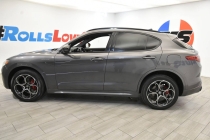 2023 Alfa Romeo Stelvio Veloce AWD 4dr Crossover - photothumb 1