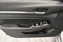 2023 Nissan Altima 2.5 SV 4dr Sedan - photothumb 12